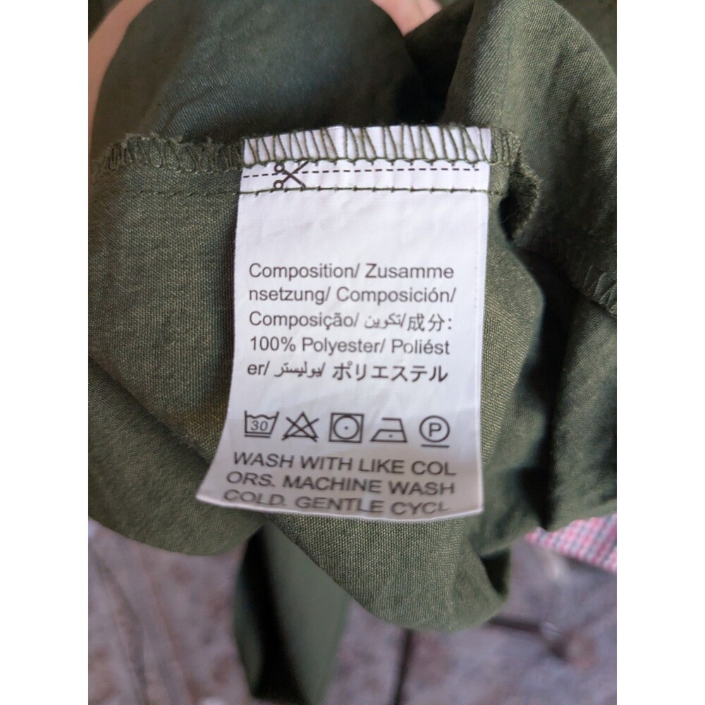 Manfinity Olive Green Short Sleeve Button down with Leather Detail 3X(6X) - Picture 3 of 5